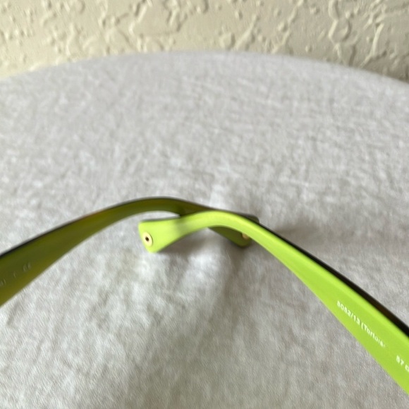 Coach: Emma (L001) Tortoise Shell Sunglasses- flaws - Picture 7 of 16